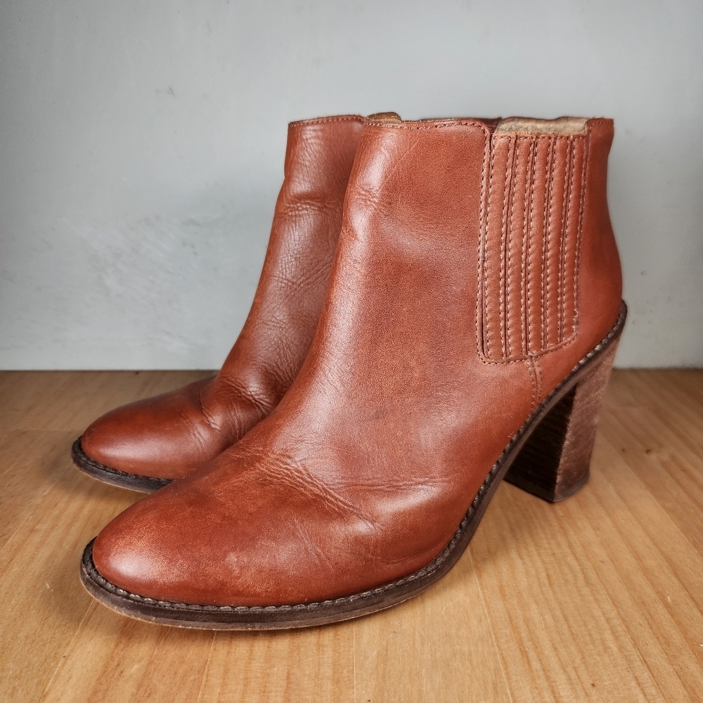 Madewell The Ryan Chelsea Boot Women's 8.5 Brown Leather Made Brazil Block Heel